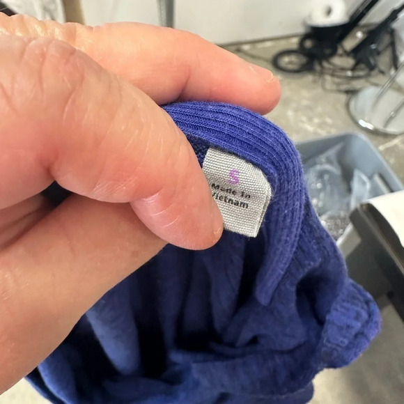 Athleta Pullover Hooded Shirt - Picture 2 of 6